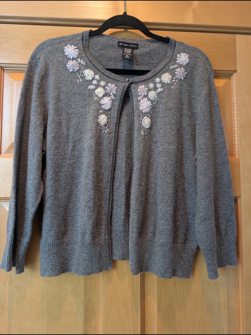 New York & Company Gray Embroidered Flower Cardigan Sweater